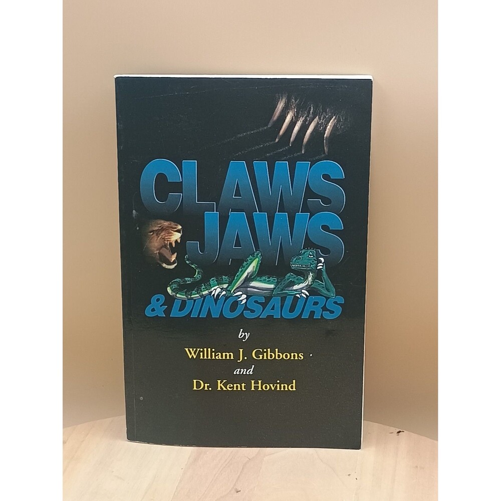 Claws Jaws and Dinosaurs (Living Dinosaurs) - Mass Market Paperback